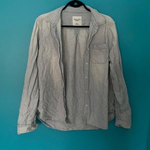 American Eagle Button Down Shirt